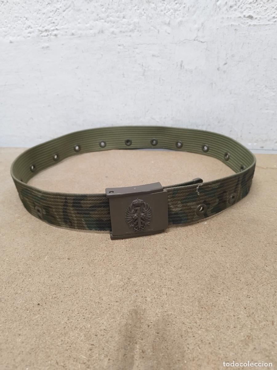 Militaria: Ce&ntilde;idor o cintur&oacute;n militar de ejercito espa&ntilde;ol, de camuflaje.