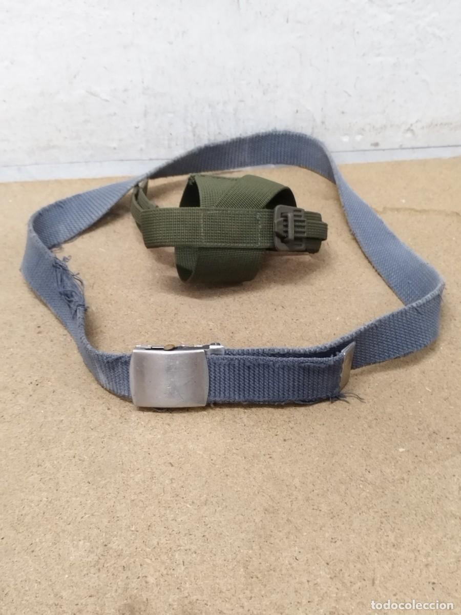 Militaria: Cintur&oacute;n y porta granadas militar.