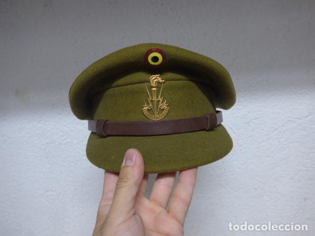 Militaria: Antigua gorra de plato belga de oficial de se&ntilde;ales, original, Belgica.