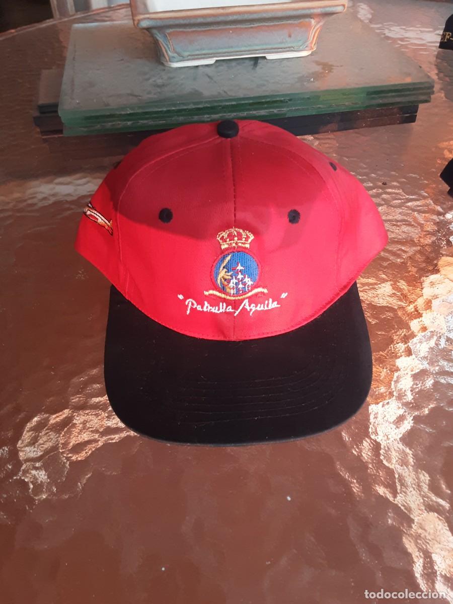 Militaria: Gorra Patrulla &Aacute;guila roja Ej&eacute;rcito del Aire C-101 lateral