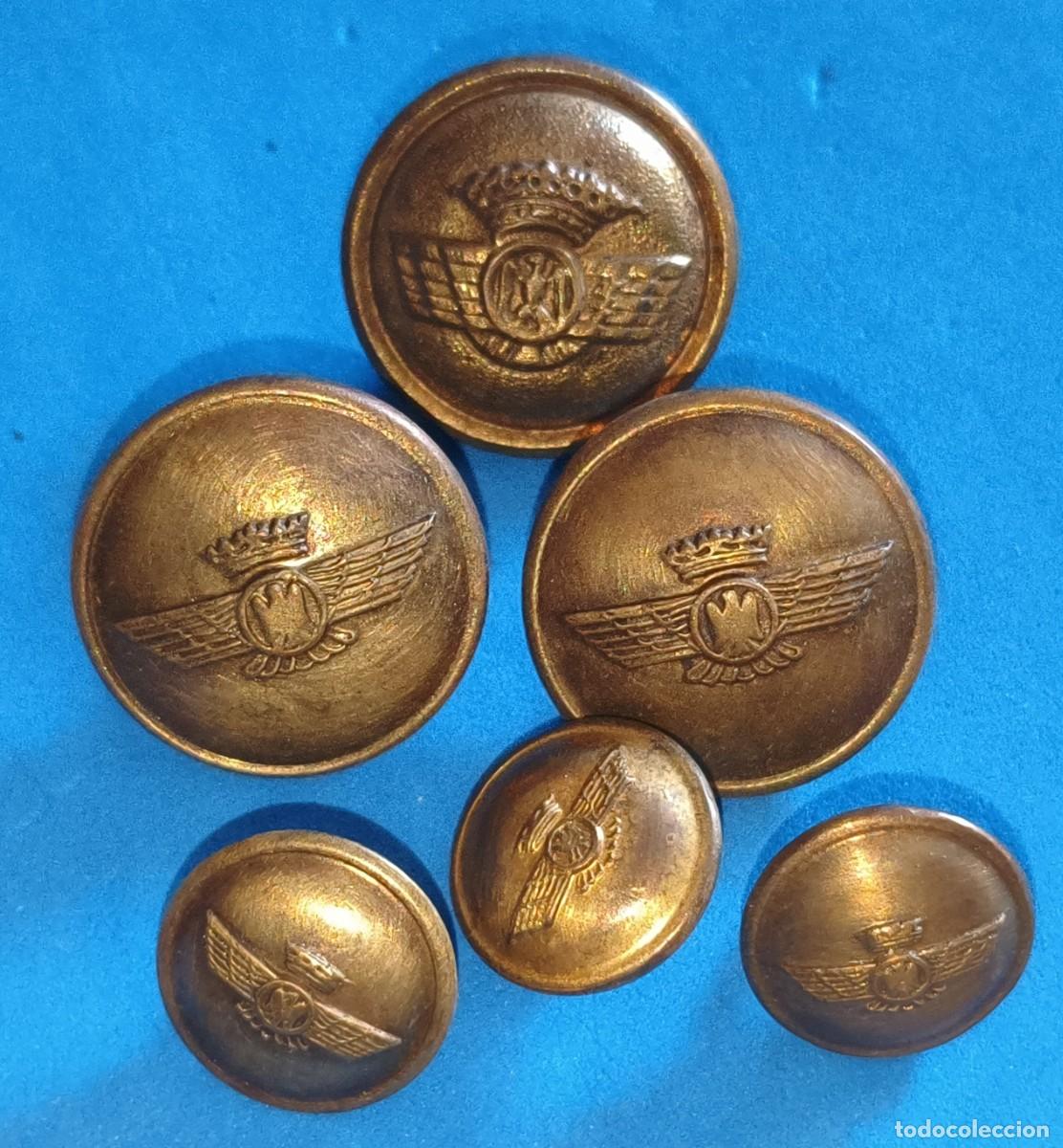 Militaria: Seis botones. Aviaci&oacute;n. &Eacute;poca de Franco. Varios tama&ntilde;os.
