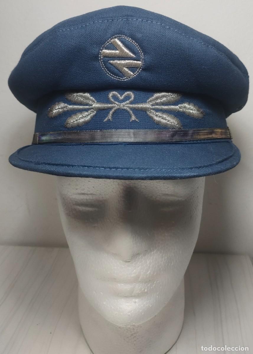Militaria: Gorra de Renfe modelo 1980 de Interventor en Ruta