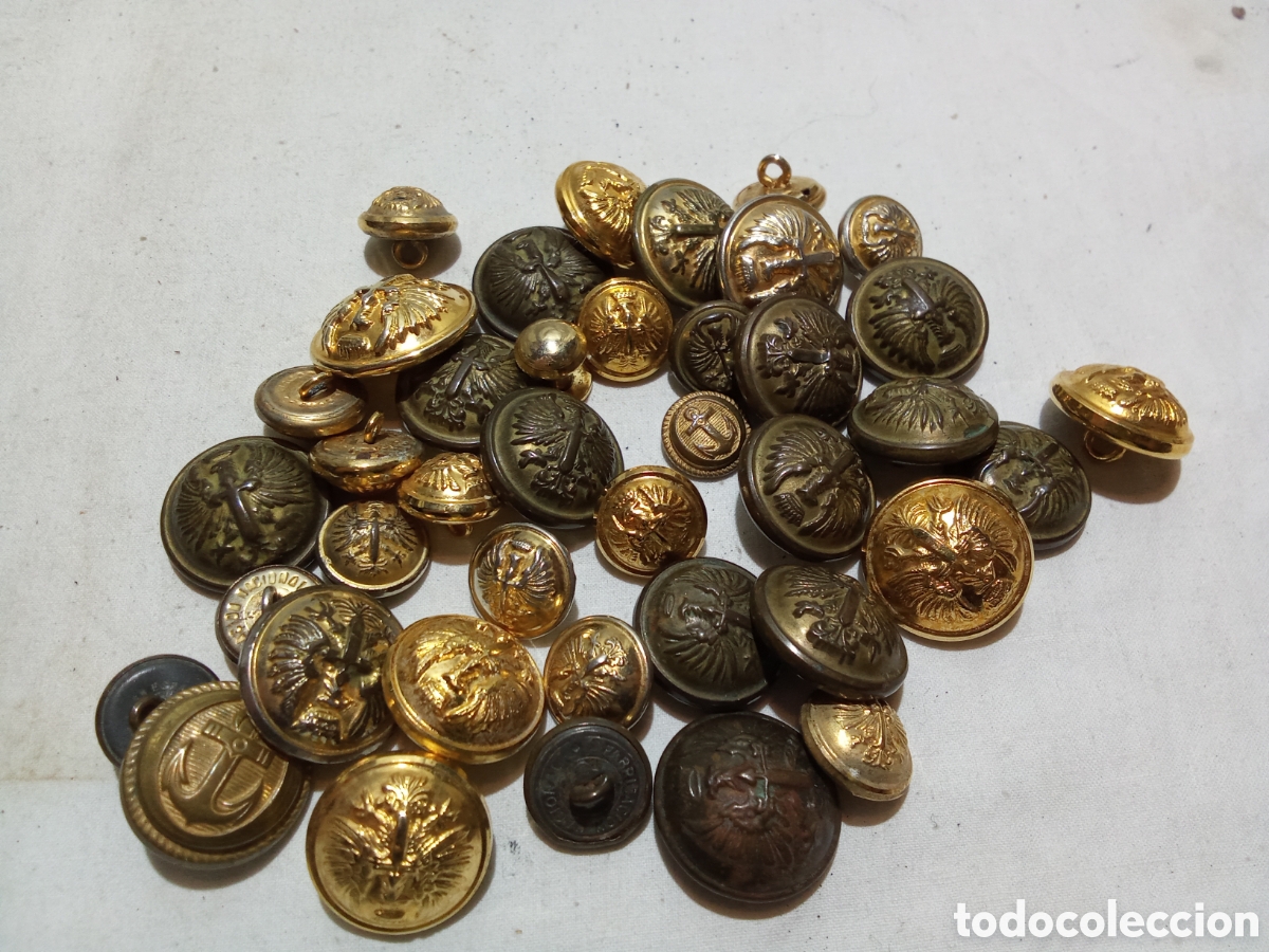Militaria: LOTE DE BOTONES MILITARES VARIADOS