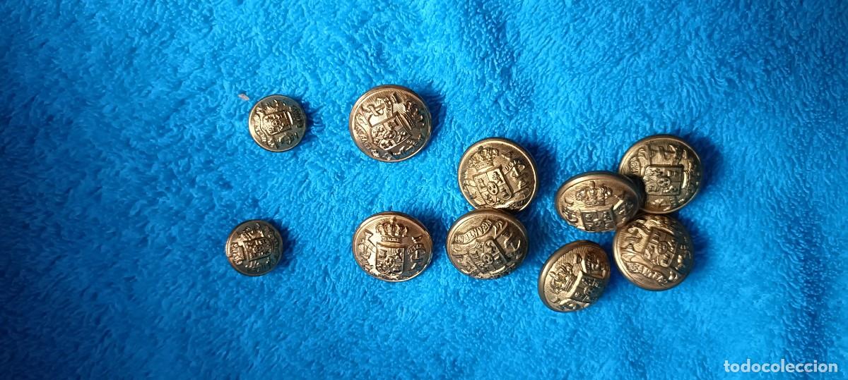 Militaria: Botonadura Alfonso XIII,oficial infanteria