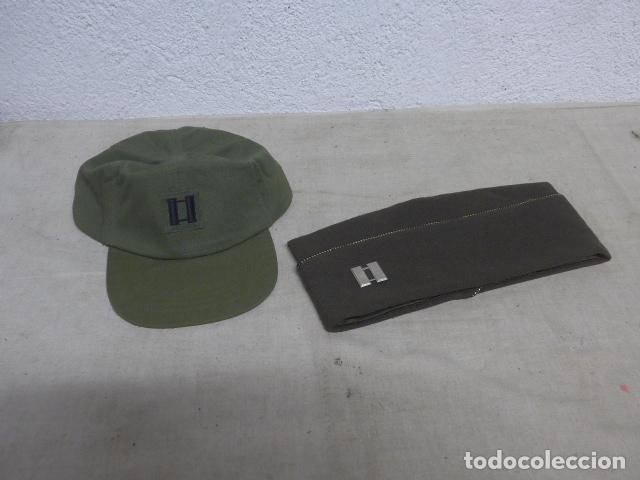 Militaria: Lote de 2 antiguas gorras americanas tipo de la Guerra del Vietnam, Estados Unidos.