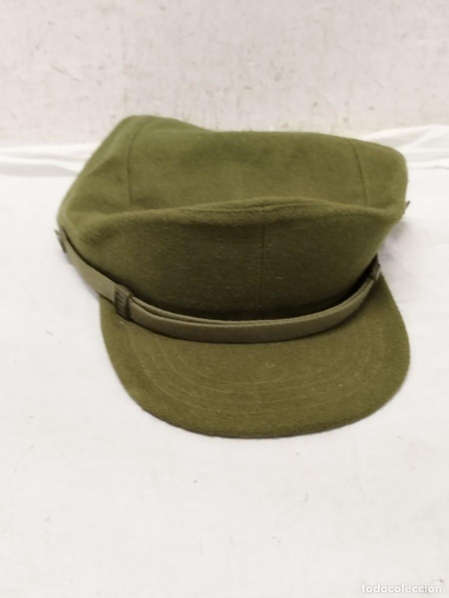 Militaria: Gorra militar del ejercito espa&ntilde;ol, de invierno. Talla 57.