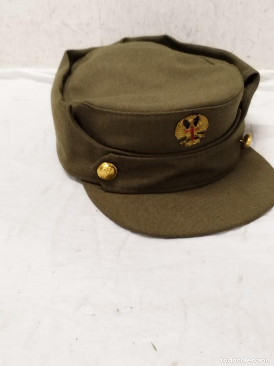 Militaria: Gorra militar del ejercito espa&ntilde;ol, epoca de franco. Ver fotos. Con orejeras.