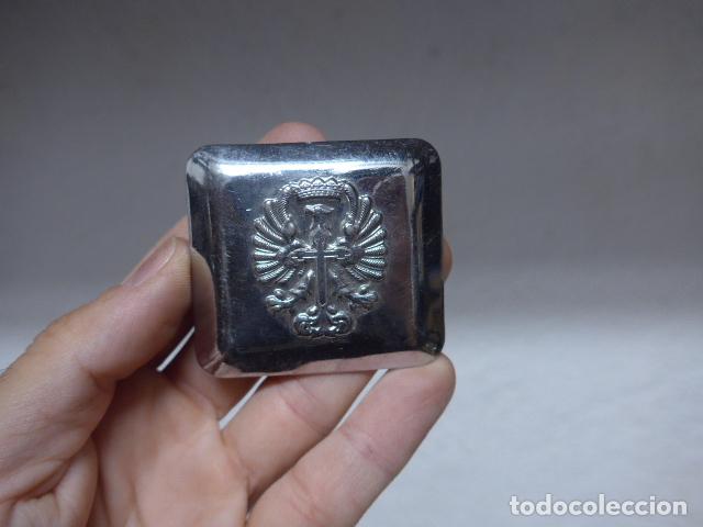 Militaria: Antigua hebilla original del ejercito espa&ntilde;ol franquista, epoca de Franco, modelo plateado.