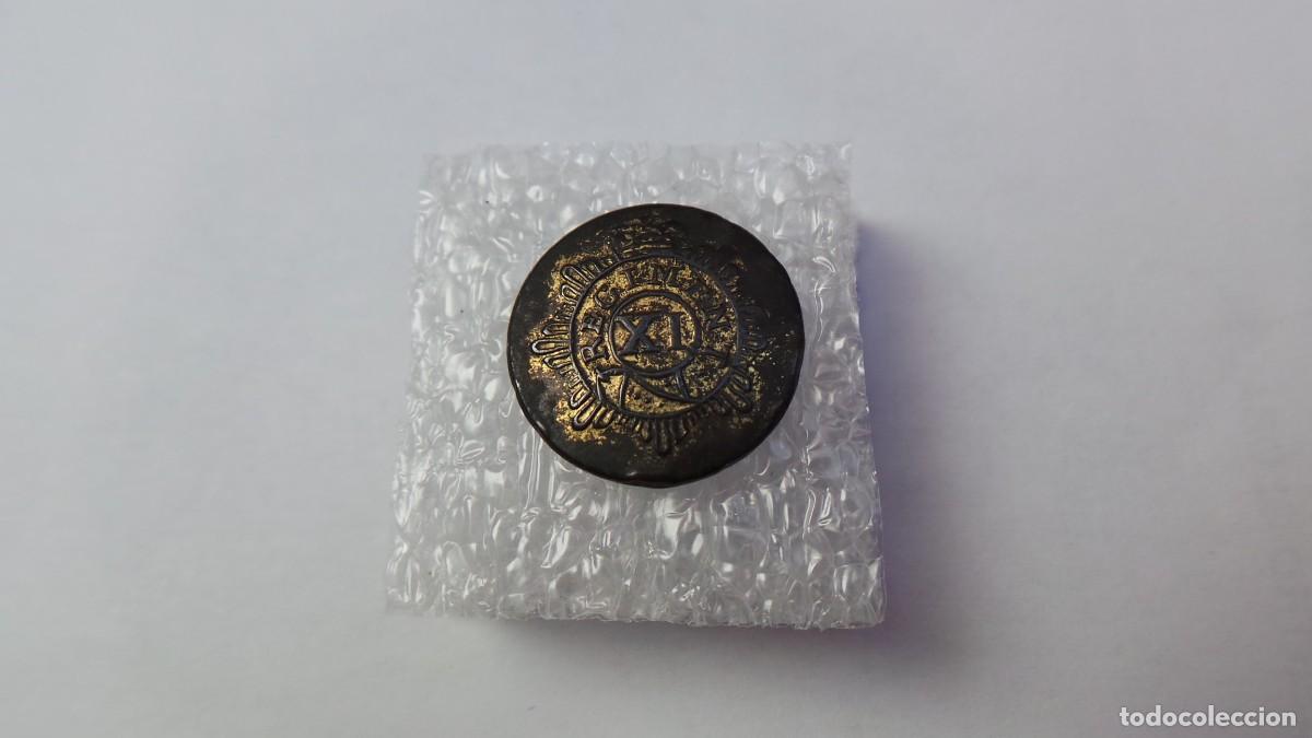 Militaria: Bot&oacute;n ingl&eacute;s del 11 Regimiento a pie - Foto 2