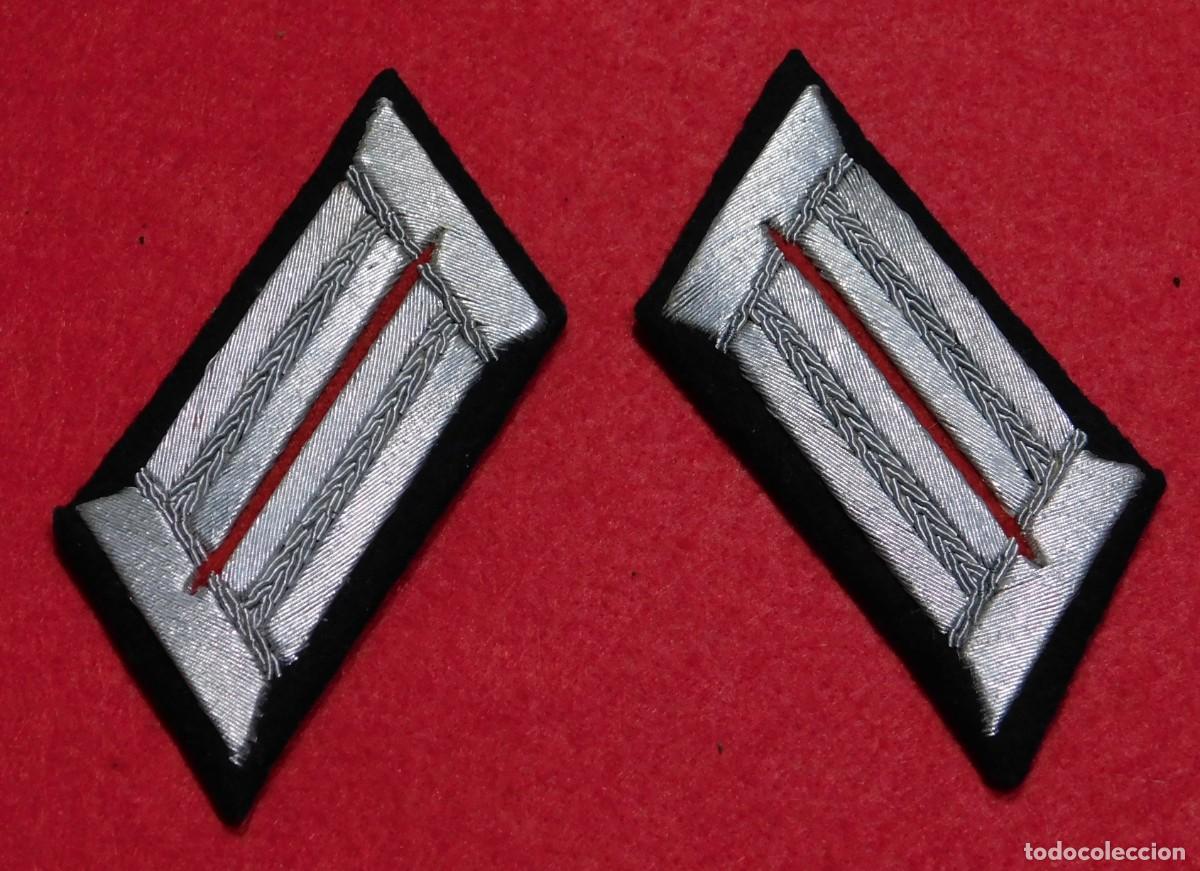 Militaria: Pareja de parches de cuello o Litzen - Oficiales - Wermacht - Bordado hilo de alambre de aluminio