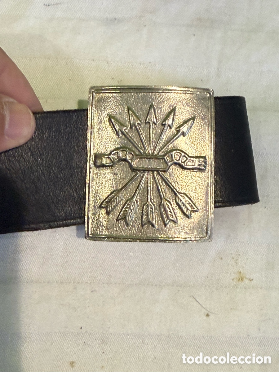 Militaria: ANTIGUO CINTUR&Oacute;N DE CUERO FALANGE ESPA&Ntilde;OLA &ndash; MILITARIA &Eacute;POCA FRANQUISTA