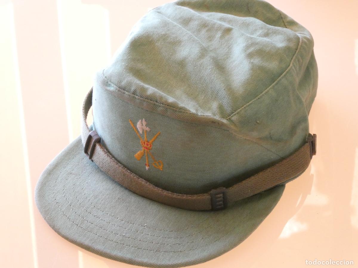 Militaria: GORRA MILITAR LEGIONARIA FAENA SARGA. LEGI&Oacute;N ESPA&Ntilde;OLA A&Ntilde;OS 70 80. TALLA 57 VALLE. 90GR