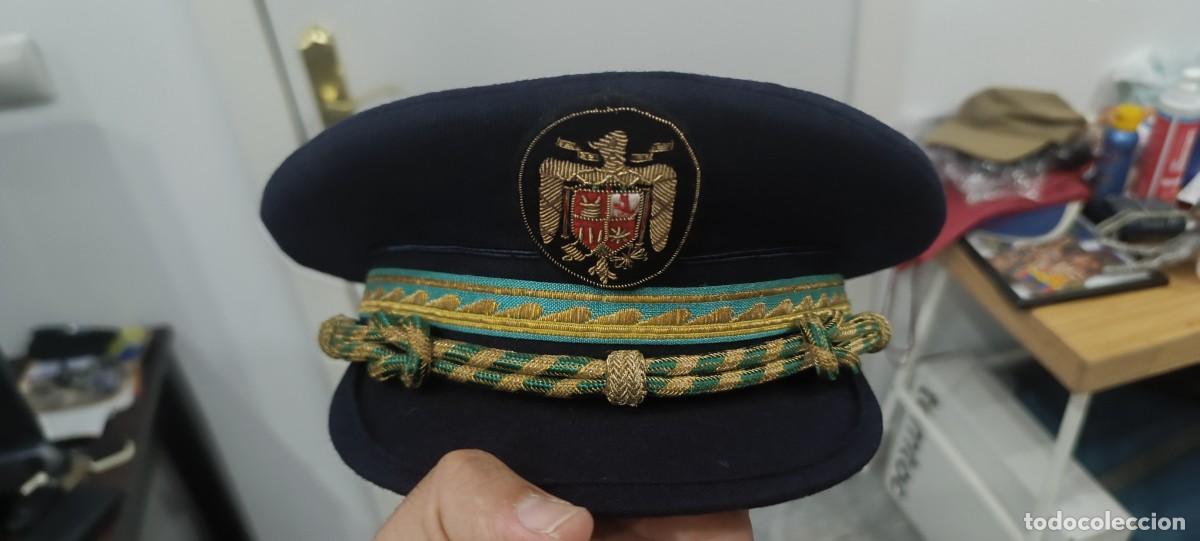 Militaria: GORRA CUERPO SUPERIOR DE POLICIA, DIRECCI&Oacute;N GENERAL