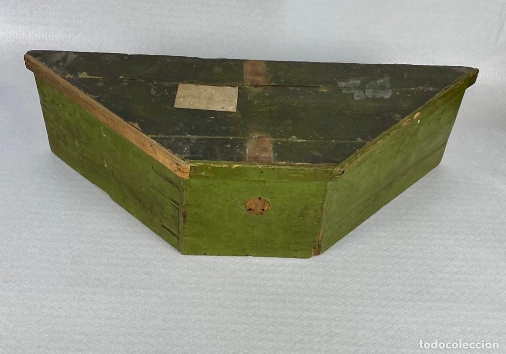 Militaria: CAJA TRANSPORTE BICORNIO ESPA&Ntilde;OL Sombrerera