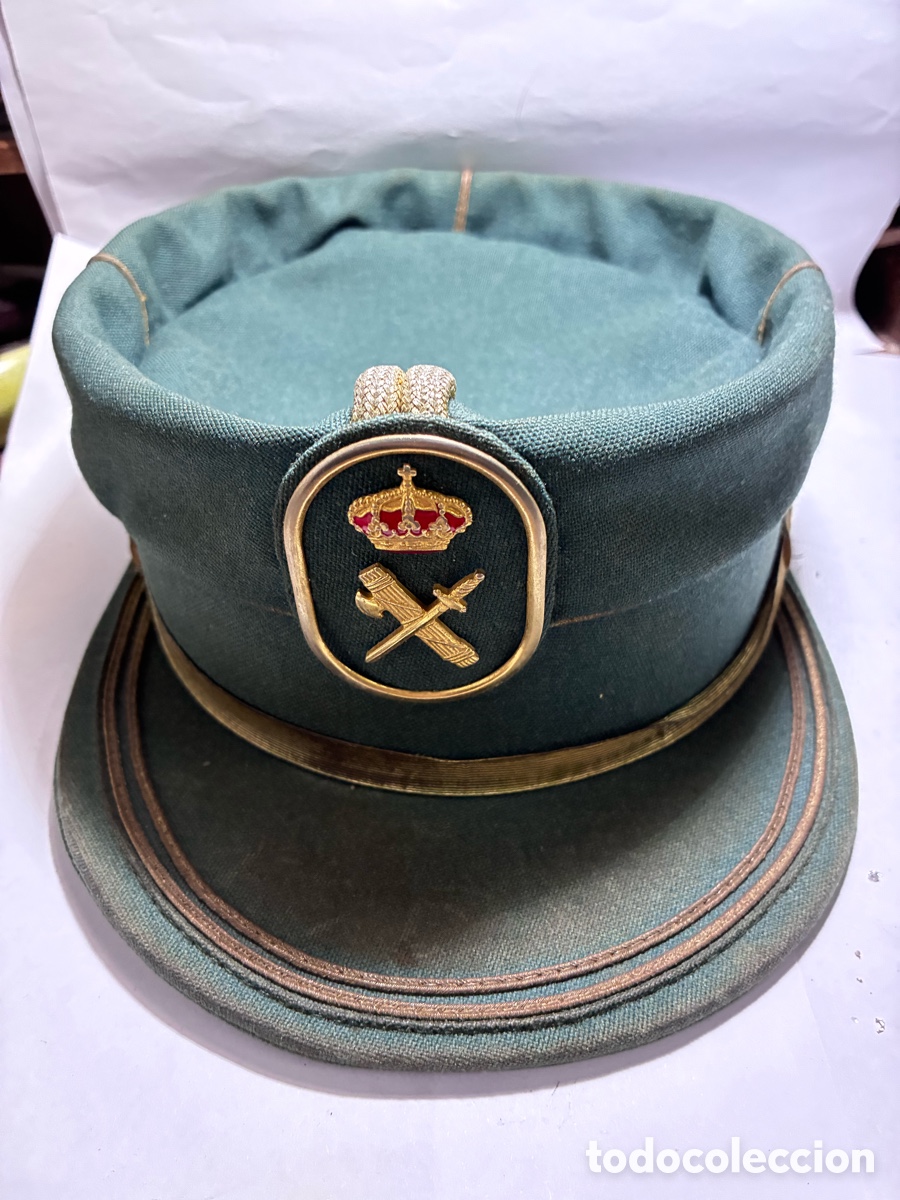 Militaria: GORRA TERESIANA GUARDIA CIVIL OFICIAL VALLE
