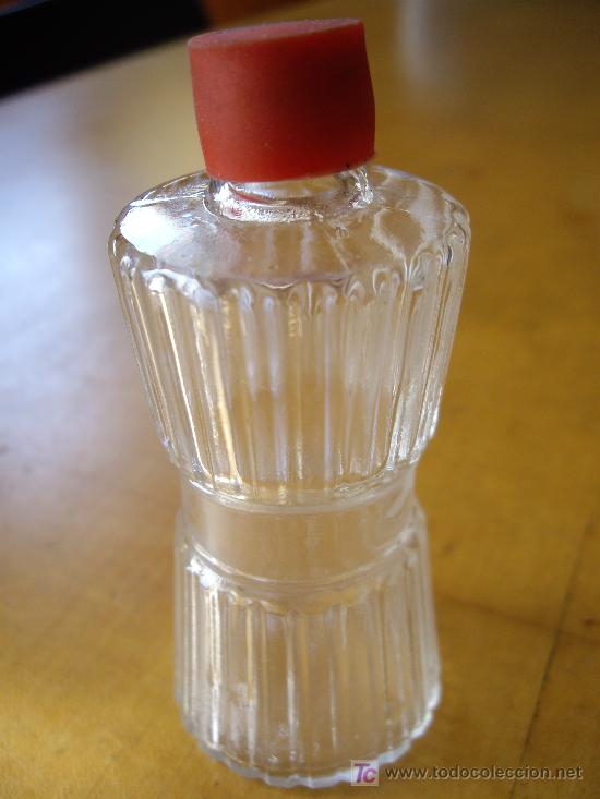 Miniaturas de perfumes antiguos: BOTELLA peque&ntilde;a  DE COLONIA ANTIGUA