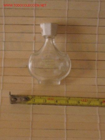 &Eacute;chantillons de parfums anciens: EAU DE TOILETTE    MEDOMOISELLE