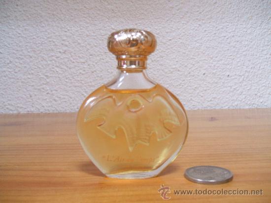 Miniaturas de perfumes antigos: L&acute;Air du Temps de Nina Ricci