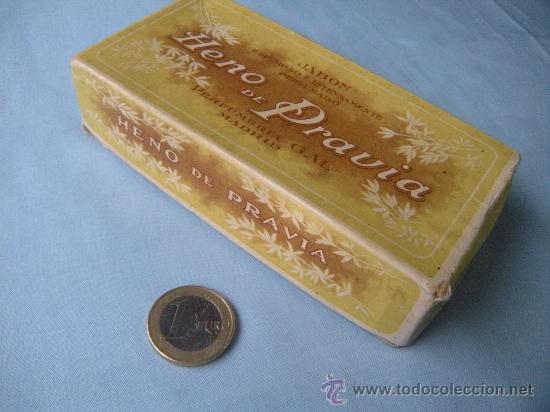 Miniaturas de perfumes antigos: ANTIGUA CAJA DE CART&Oacute;N JAB&Oacute;N HENO DE PRAVIA PERFUMER&Iacute;A GAL, MADRID.