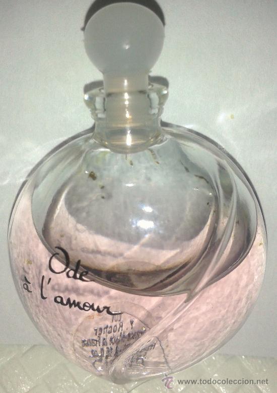 Miniaturas de perfumes antiguos: MINI BOTELLA DE PERFUME DE ODE A L AMOUR DE  IVES ROCHER - Foto 1