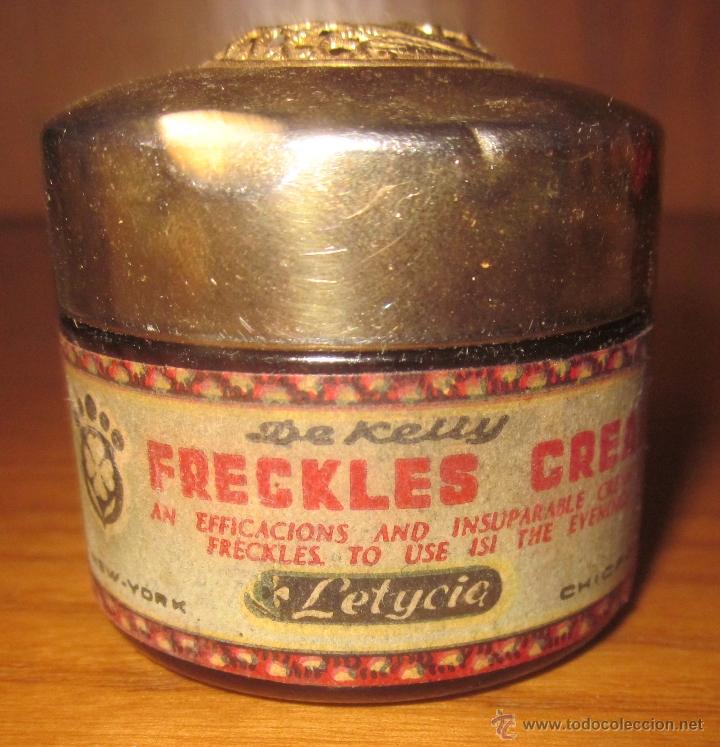 Miniaturas de perfumes antigos: FRECKLES CREAM,CREMA PARA PECAS,DE KELLY,LETYCIA,A&Ntilde;OS 40 &Oacute; 50