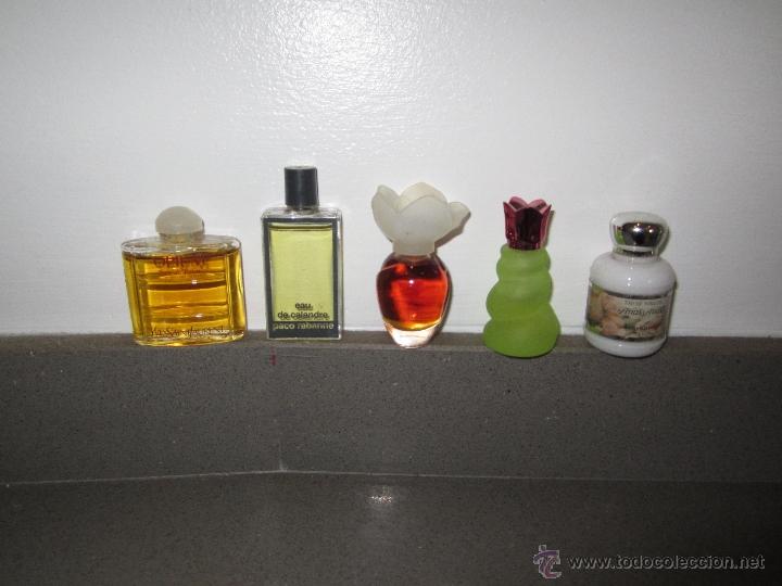 Miniaturas de perfumes antiguos: 5 miniaturas de perfumes - Foto 1