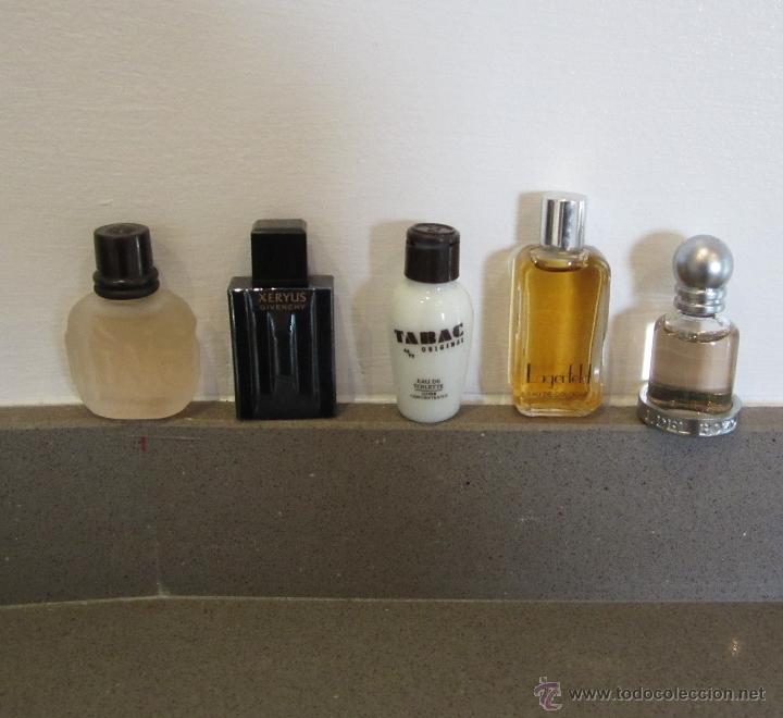 Miniaturas de perfumes antiguos: 5 miniaturas de perfumes - Foto 1