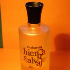 Miniaturas de perfumes antiguos: ANTIGUA Y MUY RARA COLONIA - HIERBA SALVAJE - CON CAJA ORIGINAL -. Lote 41611550