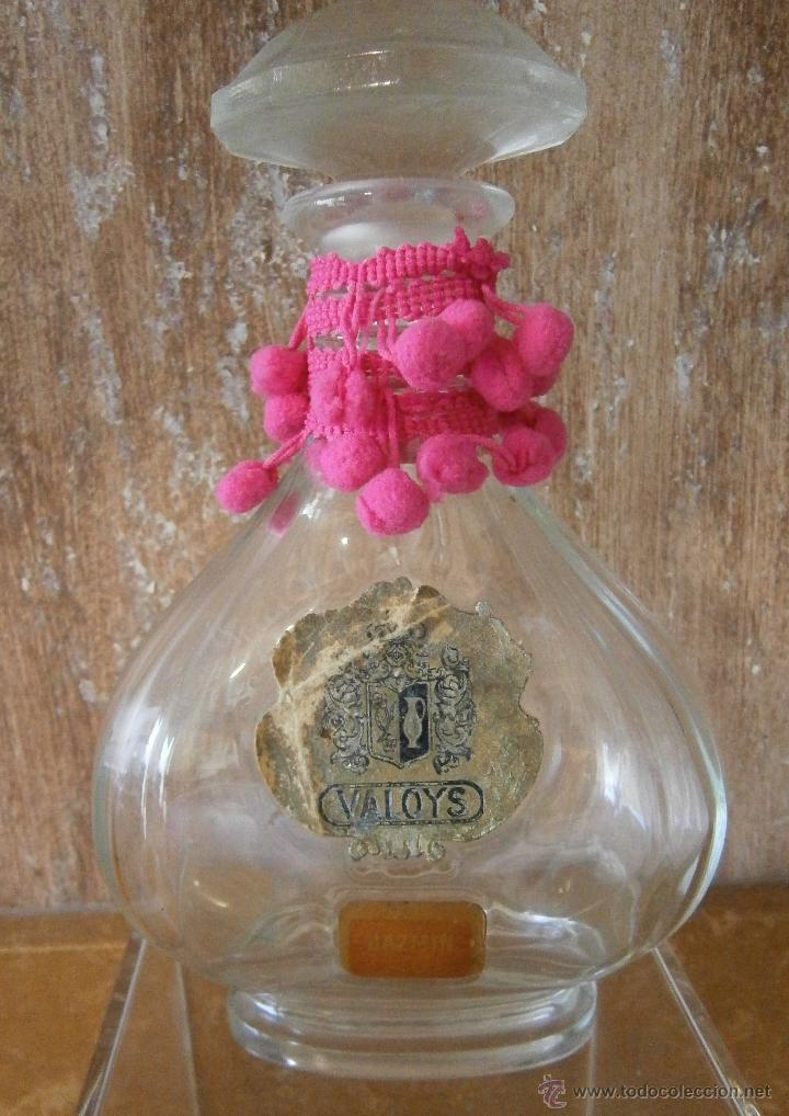 Miniaturas de perfumes antiguos: Precioso frasco de perfume casa Valoys (Barcelona) a&ntilde;os 50-60