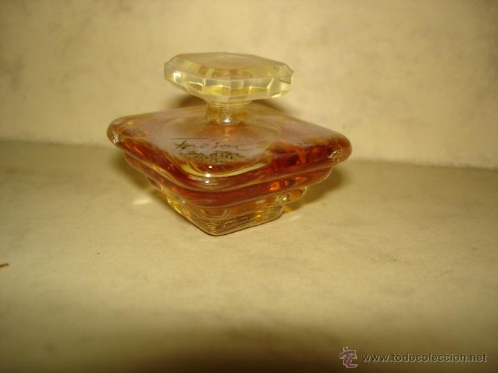 Miniaturas de perfumes antiguos: TRESOR - LAMCOME PARIS -7,5 ML. PRACTICAMENTE LLENO - SIN CAJA