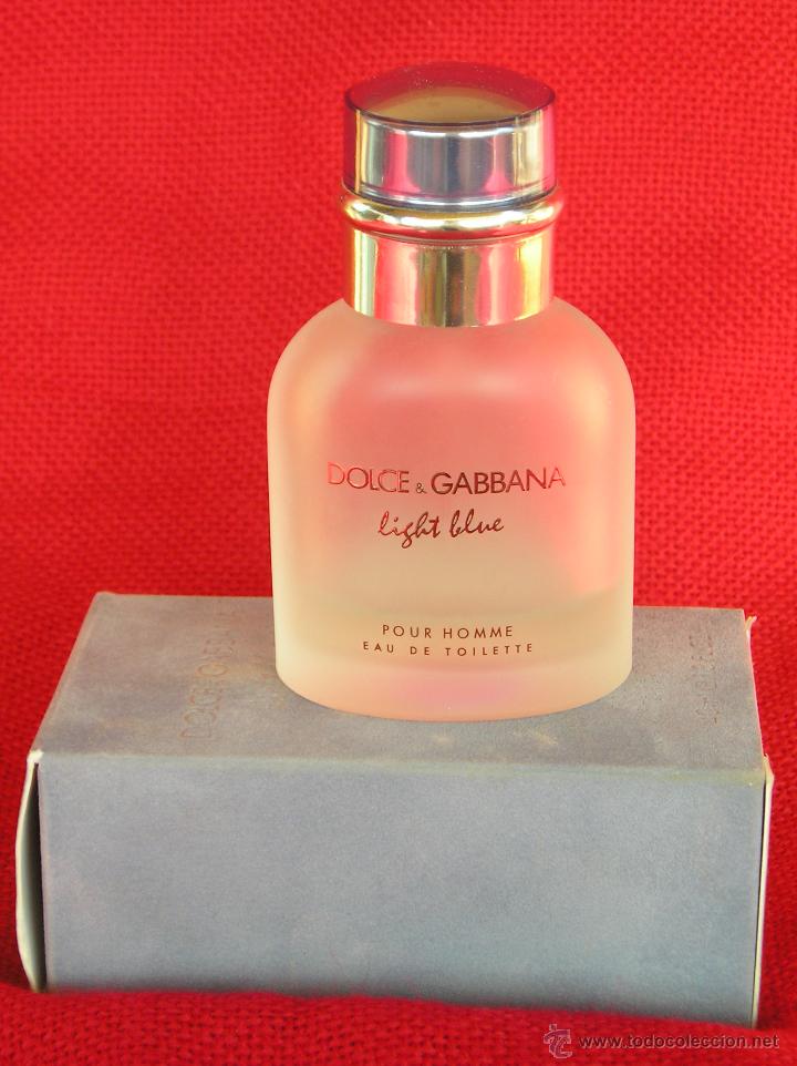 Miniaturas de perfumes antiguos: **BOTELLA DE COLONIA PARA HOMBRE,---DOLCE&GABBANA--DE 40 ml.CON COLONIA DENTRO**
