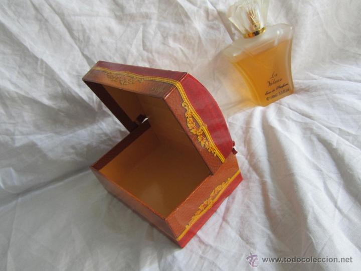Miniaturas de perfumes antiguos: Colonia La Valeur 100 ml - Foto 3