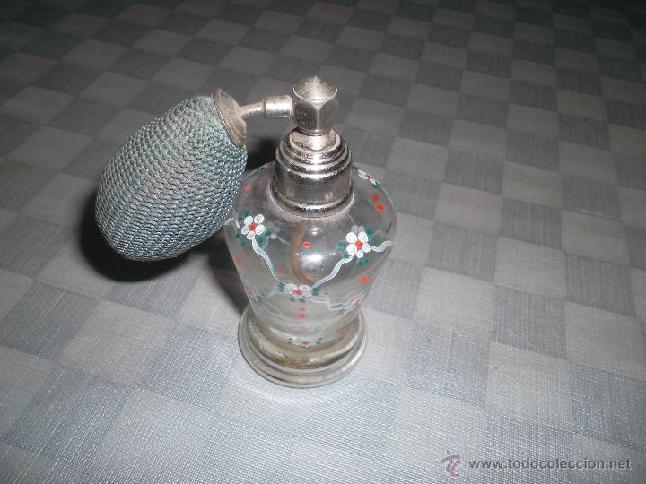 Miniaturas de perfumes antigos: bonita botella modernista de perfume antigua