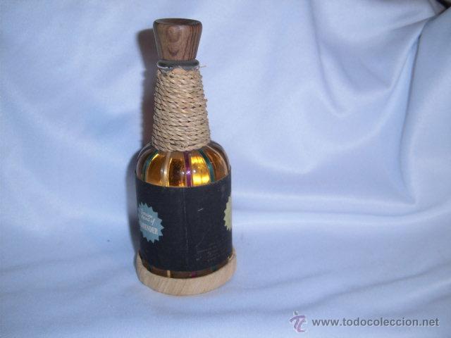 Miniaturas de perfumes antiguos: ANTIGUA BOTELLA GENUINO ESPIRITU DE LAVANDA JUPER BARCELONA. - Foto 2 - 46812585