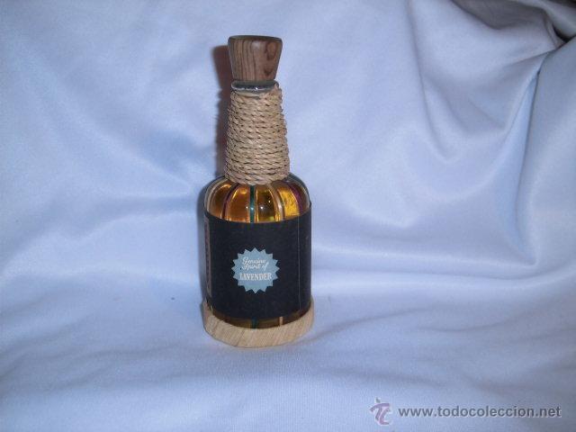 Miniaturas de perfumes antiguos: ANTIGUA BOTELLA GENUINO ESPIRITU DE LAVANDA JUPER BARCELONA. - Foto 4 - 46812585