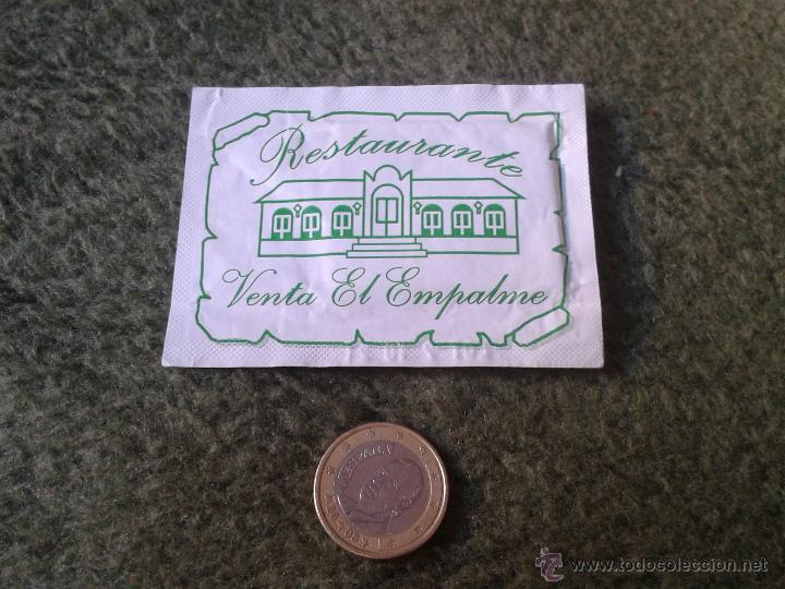 Miniaturas de perfumes antigos: PEQUE&Ntilde;O SOBRE TOALLITA LIMPIADORA COLONIA PERFUME LIMON RESTAURANTE VENTA EL EMPALME LA CARLOTA