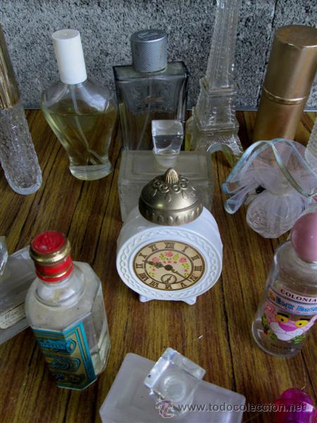 Miniaturas de perfumes antiguos: Lote de 21 perfumeros - Foto 3