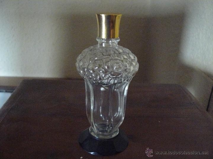 Miniaturas de perfumes antiguos: BOTELLA DE PERFUME DE CRISTAL. - Foto 1