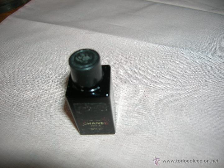 Miniaturas de perfumes antiguos: Frasquito de perfume de Chanel - Foto 1
