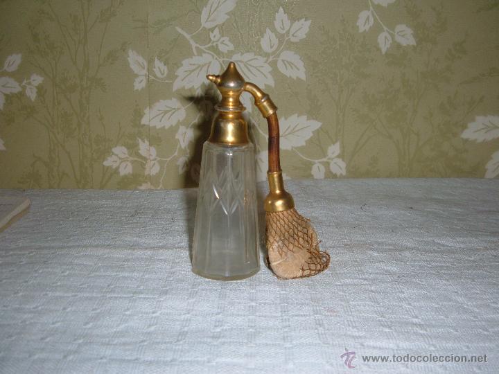 Miniaturas de perfumes antiguos: Frasco de Perfume con purberizador altura 12,5 cm