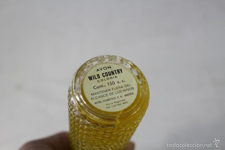Miniaturas de perfumes antiguos: botella avon wild country - Foto 4