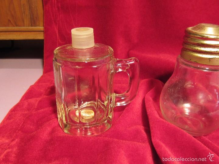 Miniaturas de perfumes antiguos: dos botella de perfume avon - Foto 1