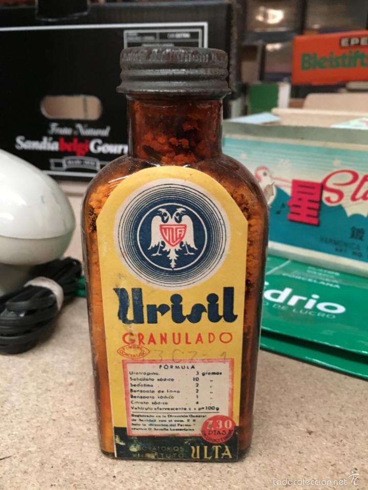 Miniaturas de perfumes antigos: FRASCO DE MEDICAMENTO URISIL A&Ntilde;OS 50