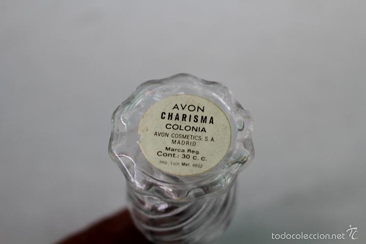 Miniaturas de perfumes antiguos: botella colonia avon charisma - Foto 3
