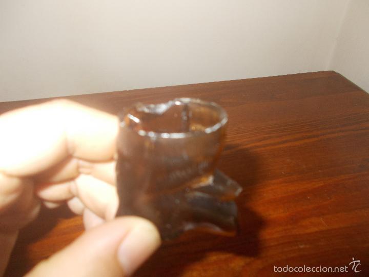 Miniaturas de perfumes antiguos: Colonia AVON con forma de perro - Foto 5