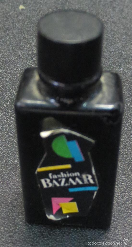 &Eacute;chantillons de parfums anciens: MINIATURA FASHION BAZAAR CASI LLENA