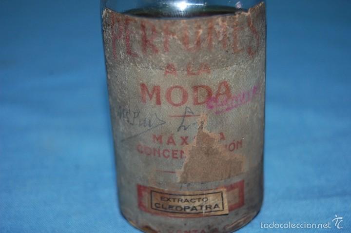 Miniaturas de perfumes antiguos: TARRO LABORATORIO PERFUME - Foto 2