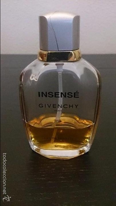 Miniaturas de perfumes antiguos: Frasco/bote de Colonia/perfume, Insense de Givenchy. 100 ml, spray. Con contenido.