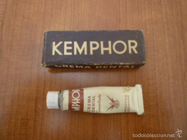 Miniaturas de perfumes antiguos: MINIATURA CREMA DENTAL KEMPHOR. CON SU CAJA DE CARTON DE 5,50 CM. A&Ntilde;OS 70