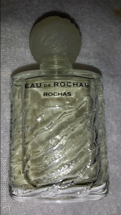Miniaturas de perfumes antiguos: MINIATURA BOTELLA DE PERFUME EAY DE ROCHAS - Foto 1